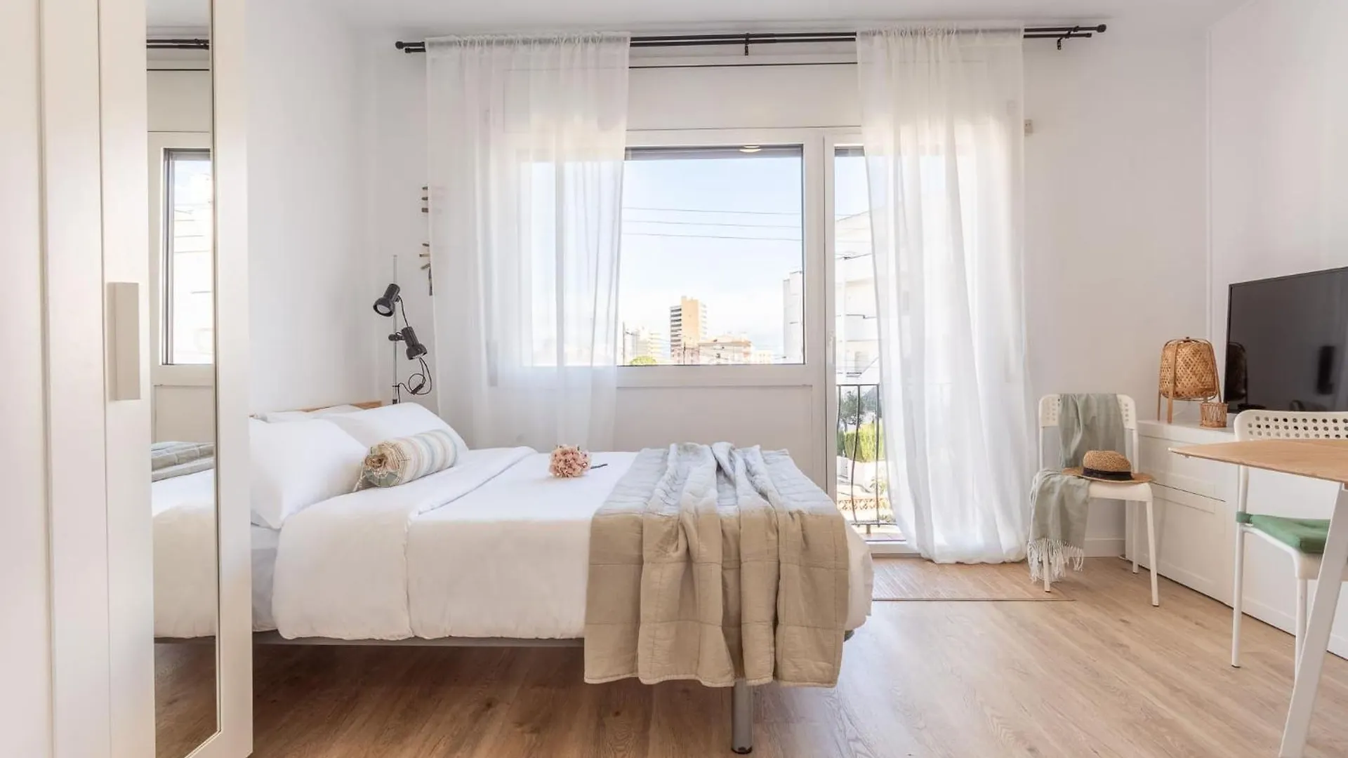 Estudio Rosimar Light L'Escala 0*,