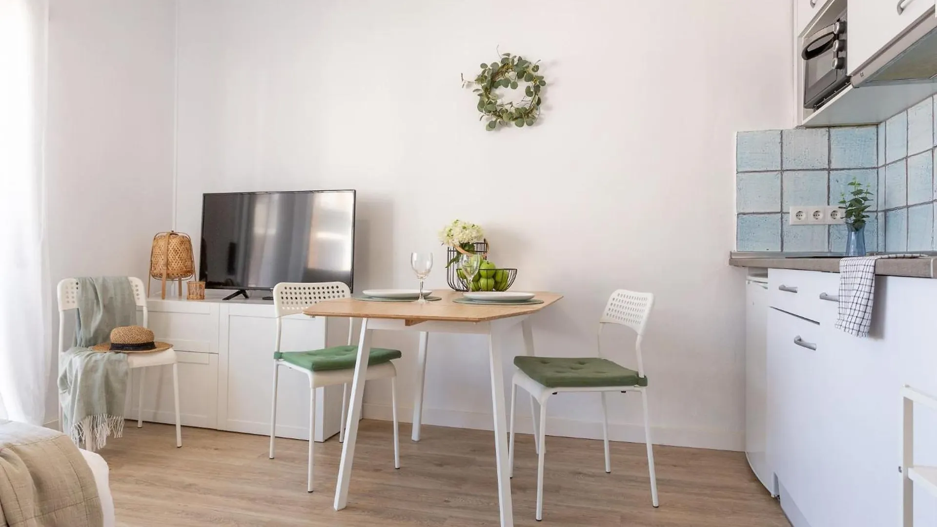 Estudio Rosimar Light L'Escala 0*,  Spain